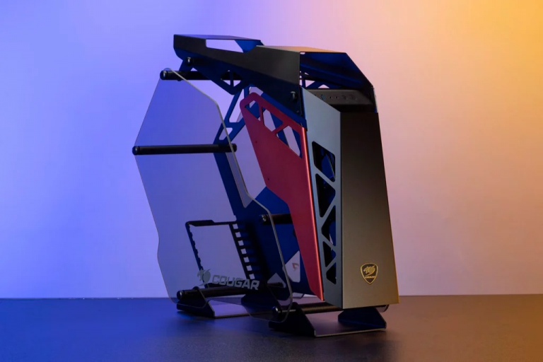 Case Cougar ConQuer Mid - Tower ATX Case Cougar ConQuer Mid - Tower ATX